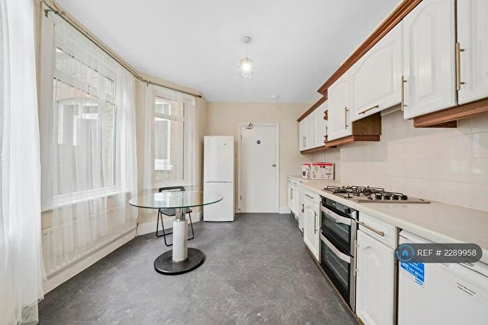 5 Bedroom Terraced House To Rent In Trundleys Road, London, SE8