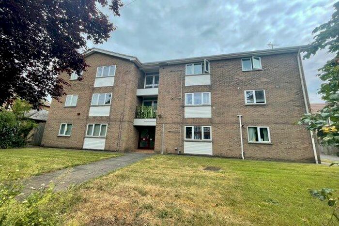 2 Bedroom Flat To Rent In Eastfield Road, Peterborough, PE1