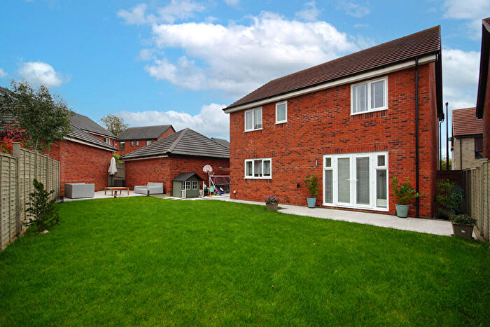 4 Bedroom Detached House For Sale In Reeves Gardens, Yate, BS37