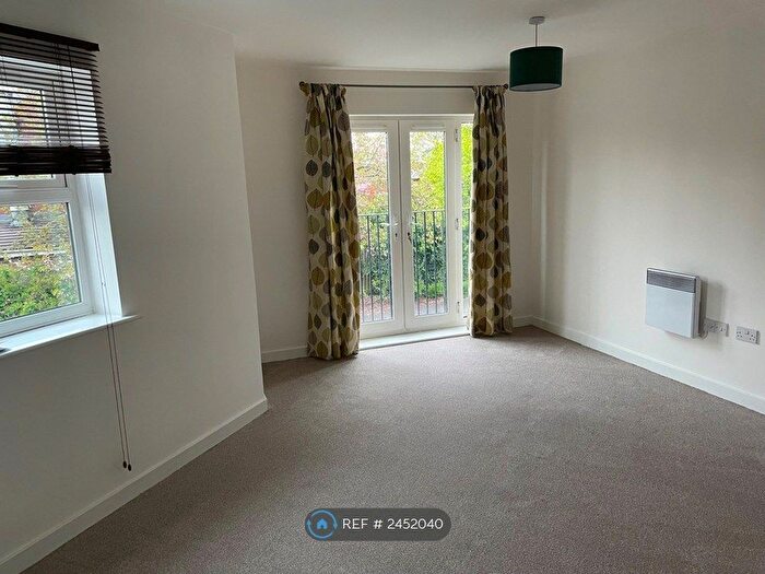 1 Bedroom Flat To Rent In Planewood Gardens, Lowton, Warrington, WA3