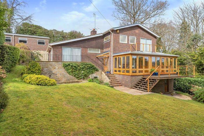 4 Bedroom Detached House To Rent In Courts Mount Road, Haslemere, GU27