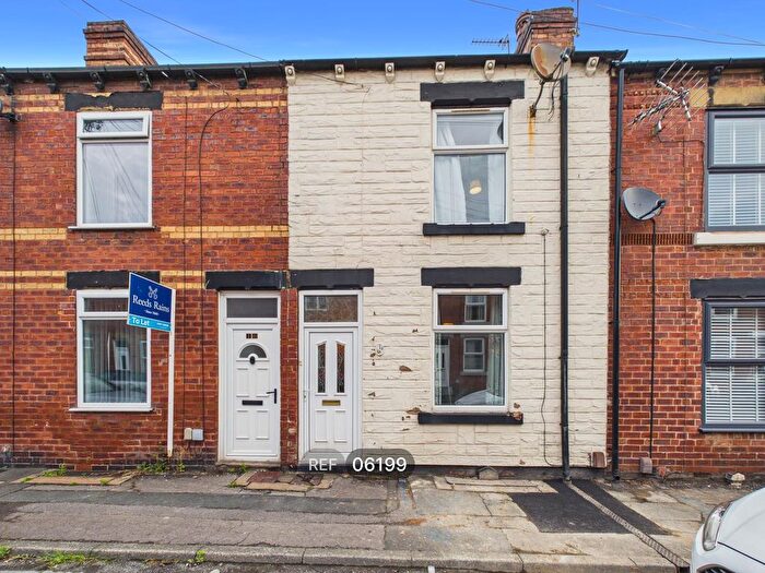 2 Bedroom Terraced House To Rent In , Ambler Street, Castleford, WF10