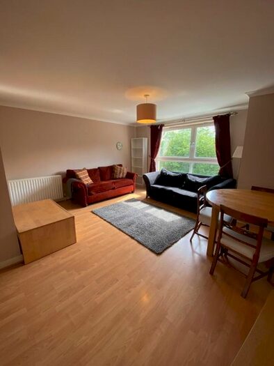 2 Bedroom Flat To Rent In Waterside Place, New Gorbals, Glasgow, G5