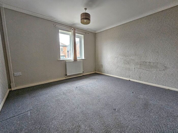 2 Bedroom Flat For Sale In Formans Walk, Louth, LN11