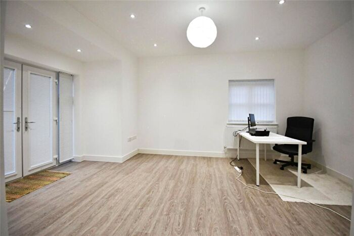 2 Bedroom Bungalow To Rent In Leer Court, Whitley Wood Road, Reading, RG2