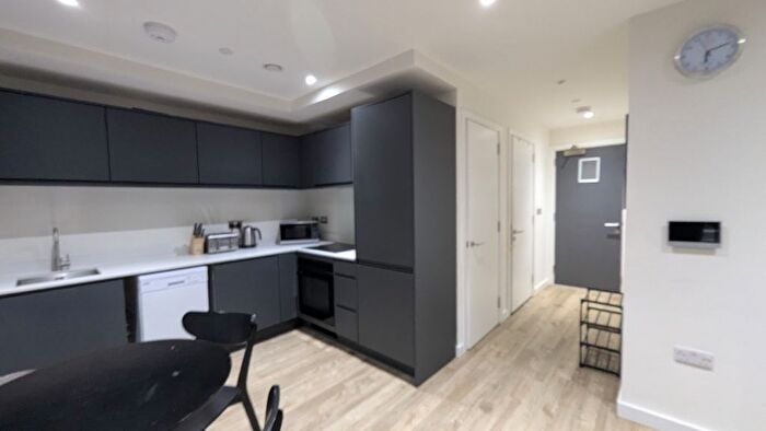 1 Bedroom Flat To Rent In Seymour Grove, Old Trafford, Manchester, M16