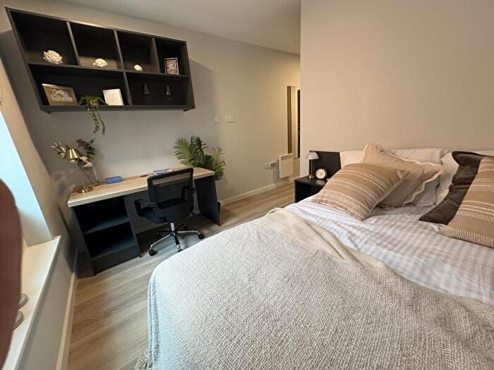 1 Bedroom Apartment To Rent In Classic Shared, Guildford, GU2