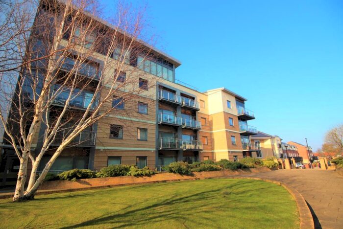 1 Bedroom Apartment To Rent In Grove Park Oval, Gosforth, Newcastle Upon Tyne, NE3