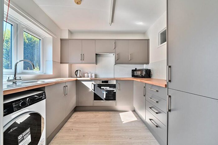 2 Bedroom Retirement Property For Sale In Ashby Road, Hinckley, LE10