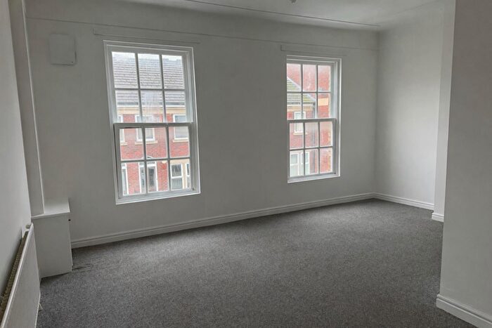 1 Bedroom Apartment To Rent In Douglas Street, Birkenhead, CH41