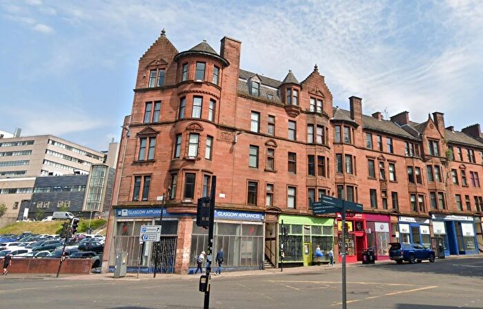 2 Bedroom Flat To Rent In High Street, Merchant City, Glasgow, G4