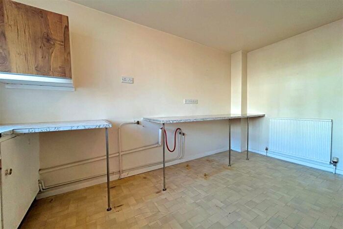 2 Bedroom Apartment For Sale In York House, York Avenue, Sale, M33
