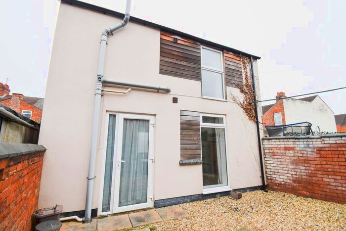 1 Bedroom Property To Rent In Harlestone Road, Northampton, NN5