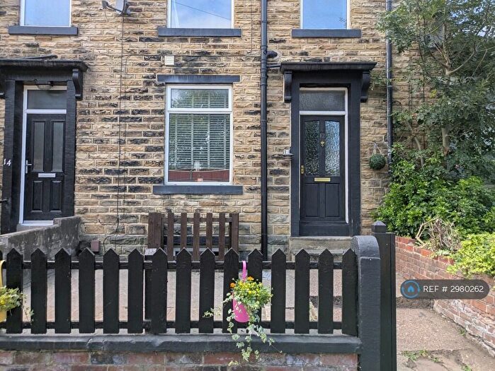 1 Bedroom Terraced House To Rent In Mulberry Street, Pudsey, LS28