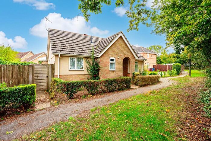 2 Bedroom Semi-Detached Bungalow For Sale In Hempstead Road, Haverhill, CB9