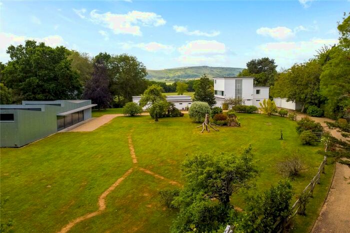 4 Bedroom Detached House For Sale In Brighton Road, Woodmancote, Henfield, West Sussex, BN5