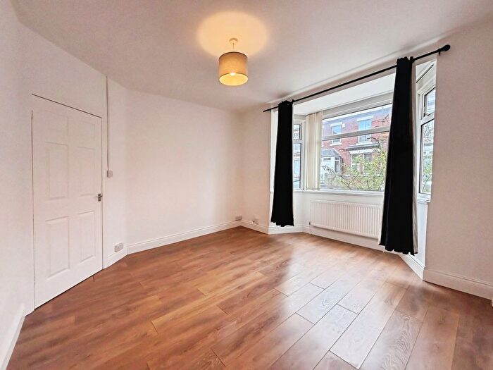 2 Bedroom Flat For Sale In Frobisher Street, Hebburn, NE31