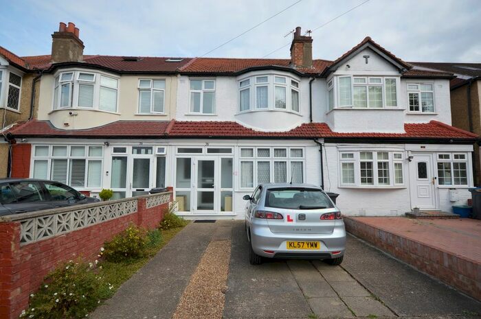 3 Bedroom Terraced House To Rent In Ladywood Road, Tolworth, Surrey., KT6