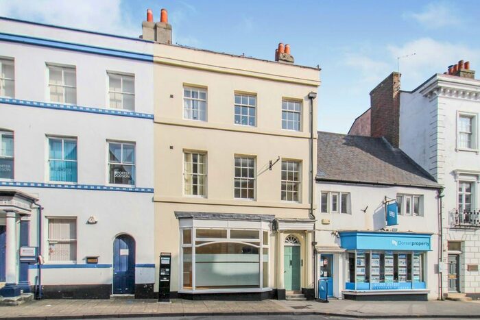 1 Bedroom Flat To Rent In High West Street, Dorchester, Dorset, DT1