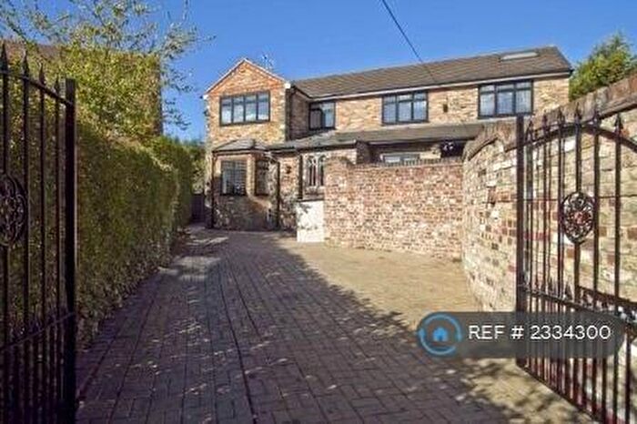 4 Bedroom Semi-Detached House To Rent In Priory Close, Ruislip, HA4