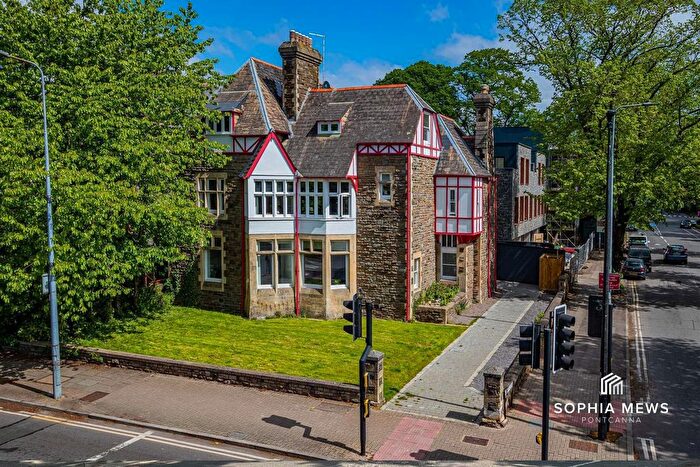 2 Bedroom Flat To Rent In Sophia Close, Pontcanna, Cardiff, CF11