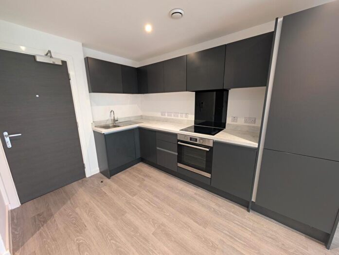 2 Bedroom Apartment To Rent In Downtown, City Centre, M5