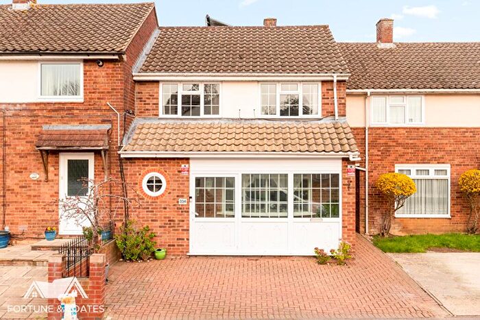 3 Bedroom Terraced House For Sale In Carters Mead, Harlow, CM17