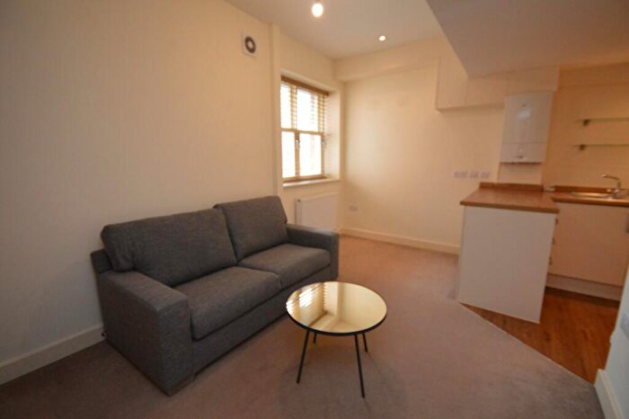 1 Bedroom Apartment To Rent In Victoria House, Okus Road, Swindon, SN1