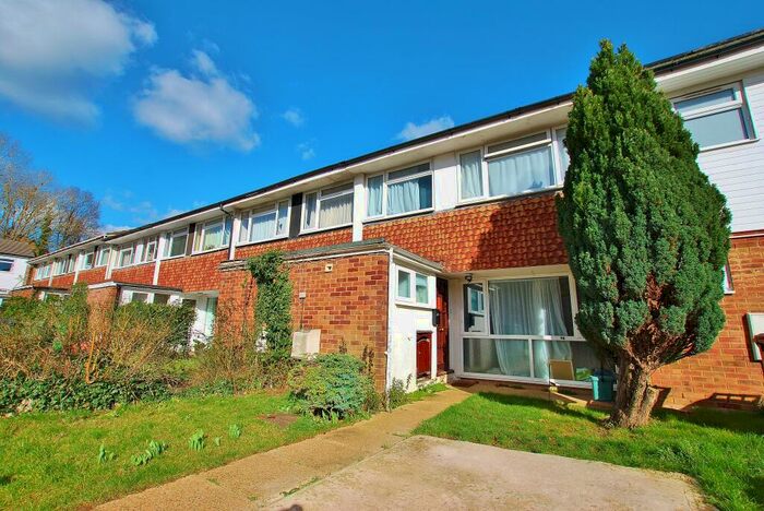 4 Bedroom Terraced House To Rent In Guildford Park Avenue, Guildford, Surrey, GU2