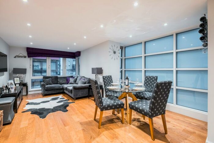 1 Bedroom Flat To Rent In High Timber Street London, EC4V