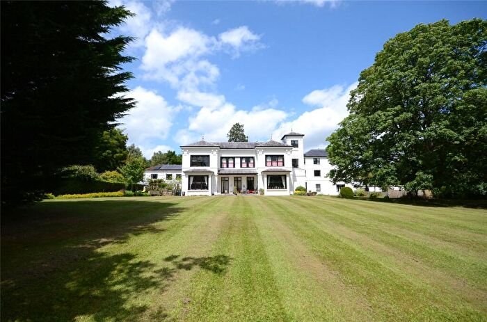 3 Bedroom Flat To Rent In Sandhurst Lodge, Wokingham Road, Crowthorne, RG45