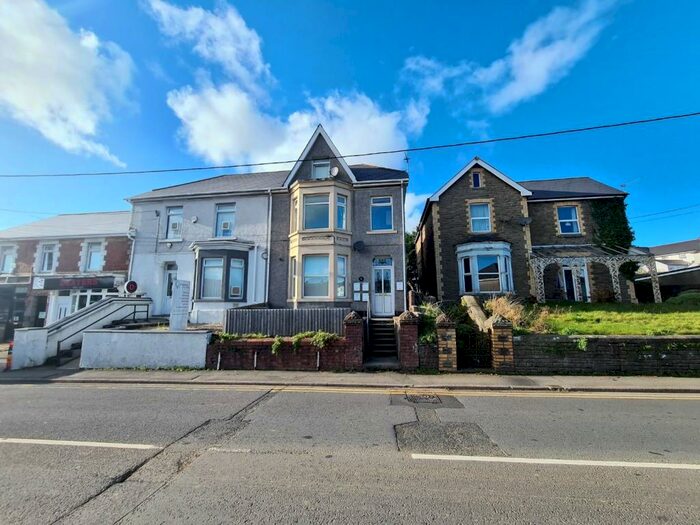 1 Bedroom Flat To Rent In Coychurch Road, Pencoed, Bridgend, CF35