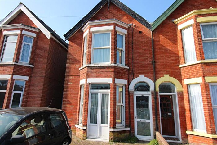 3 Bedroom House For Sale In Mill Hill Road, Cowes, PO31