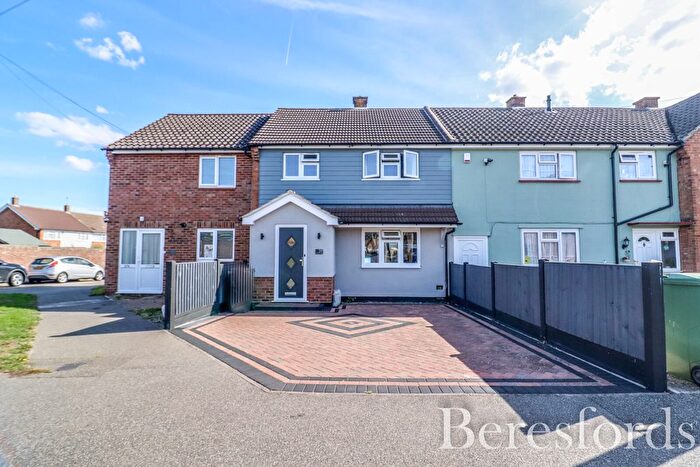 3 Bedroom Terraced House For Sale In Stephenson Road, Braintree, CM7