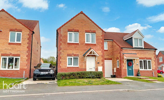 3 Bedroom Semi-Detached House To Rent In Riverdale Road, New Ollerton, NG22