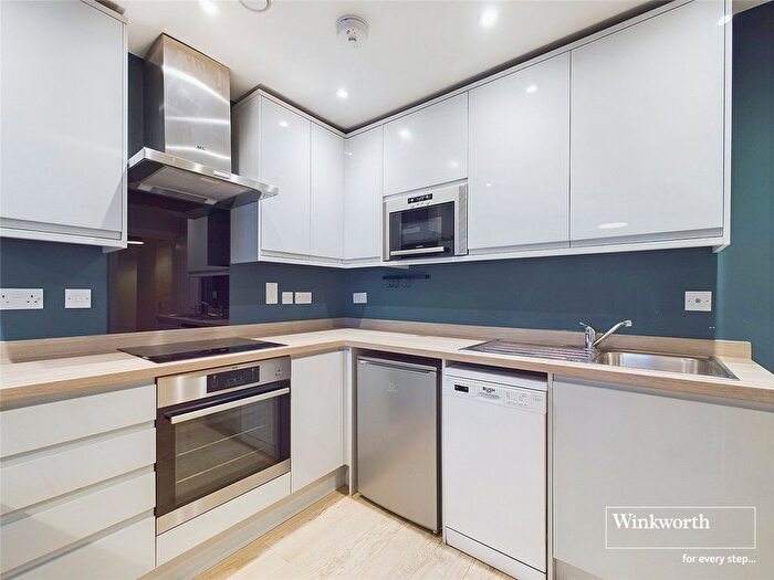 1 Bedroom Flat To Rent In Wesley Gate, Queens Road, Reading, Berkshire, RG1