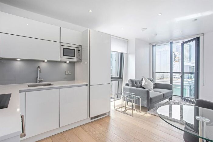 1 Bedroom Flat To Rent In Parliament House, Black Prince Road, London, SE1