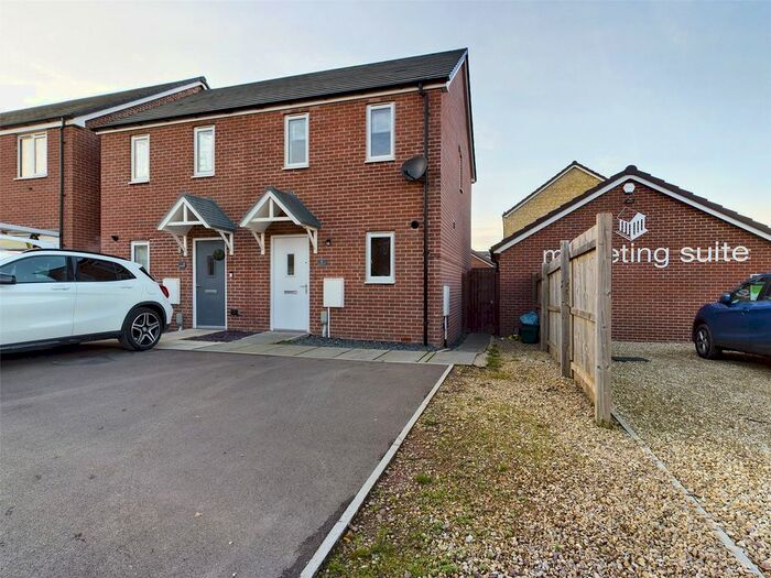 2 Bedroom Semi-Detached House To Rent In Laines Walk, Tuffley, Gloucester, GL4