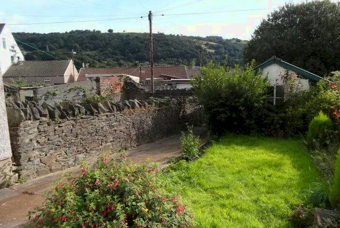 Barn Conversion To Rent In Queen Street, Treforest, Pontypridd, CF37