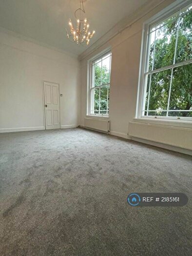 2 Bedroom Flat To Rent In Prince Of Wales Road, London, NW5