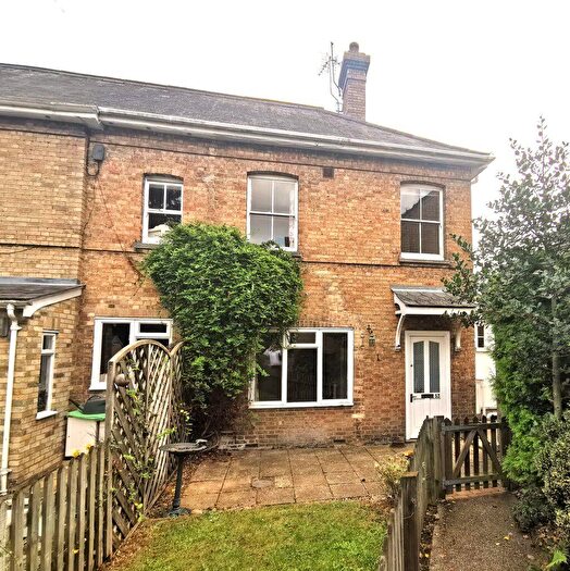 2 Bedroom Cottage To Rent In Tollgate Lane, Bury St Edmunds, IP32