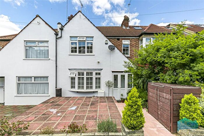 3 Bedroom Terraced House To Rent In County Gate, New Barnet, Hertfordshire, EN5