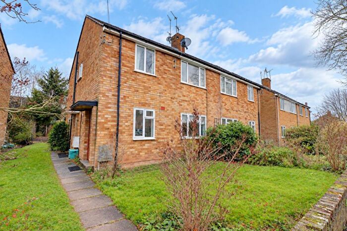 2 Bedroom Maisonette To Rent In Acacia Road, Leamington Spa, CV32
