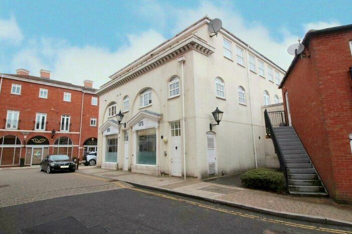 2 Bedroom Flat To Rent In Main Street, Dickens Heath, Shirley, Solihull, B90