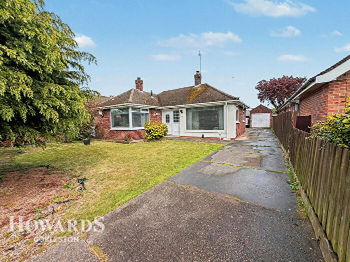 3 Bedroom Detached Bungalow For Sale In Lowestoft Road, Gorleston, NR31