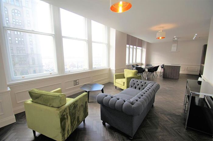 2 Bedroom Apartment For Sale In The Levels, Tower Building, Liverpool, L3