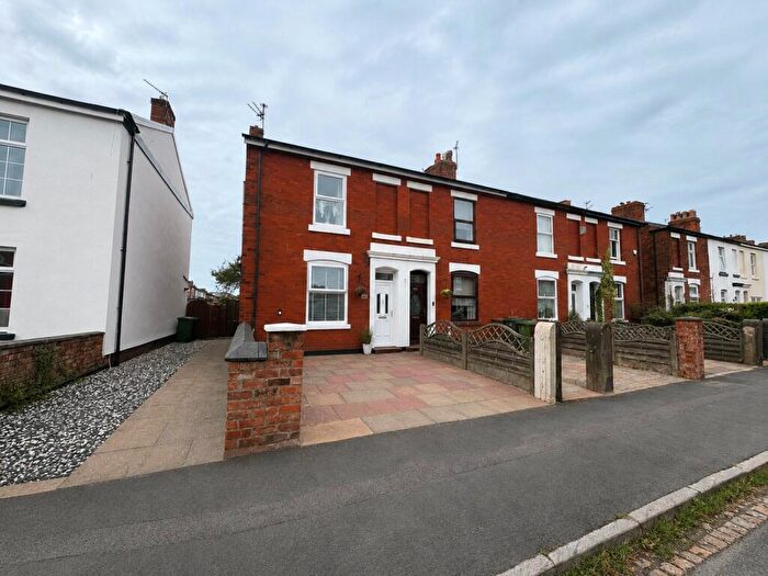 3 Bedroom End Of Terrace House For Sale In Warwick Street, Southport, Merseyside, PR8