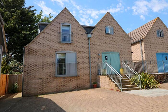 4 Bedroom Detached House For Sale In Old Laundry Yard, Aldeburgh, IP15