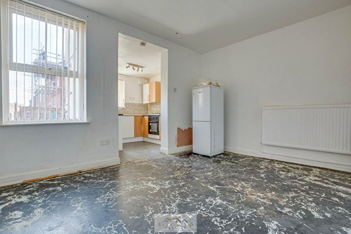 2 Bedroom End Of Terrace House For Sale In Carrington Terrace, Kiveton Park, Sheffield, S26