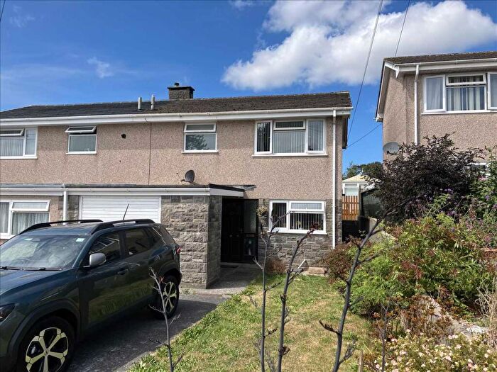 3 Bedroom Semi Detached House For Sale In Whitehall Avenue, Pembroke, SA71